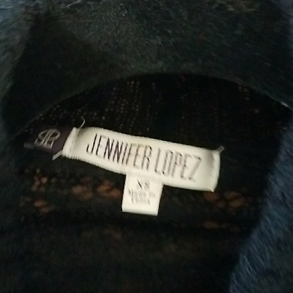 Clothes - Picture 2 of 2